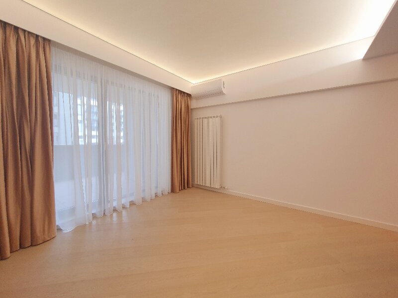 Pipera, Complex Cortina North Residence