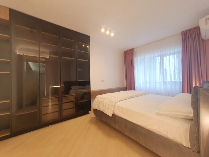Pipera, Complex Cortina North Residence